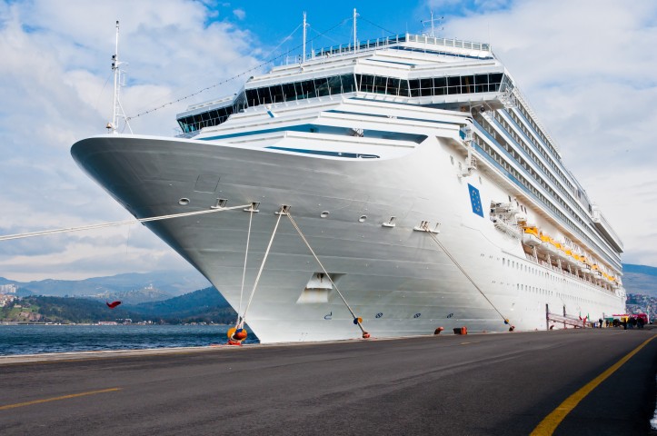 The Best Way To Stay Safe On A Cruise Ship